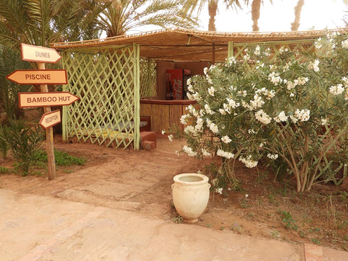 Hotel Carrefour Des Nomades M'Hamid Exteriör bild